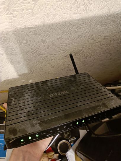 7316108-LYY6k.jpg