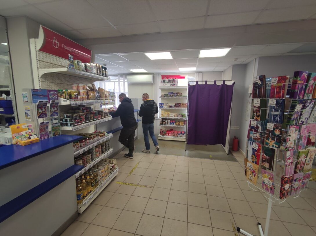 photo5217632490473255214y