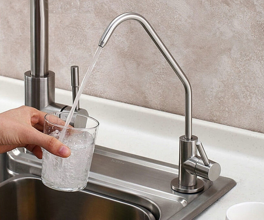 zamenapitevogokranavfiltrepodmoyku