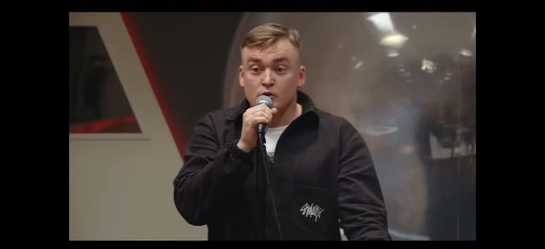 Screenshot20250213093011comvkontakteandroidVideoPipActivity