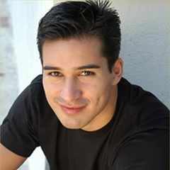 Артем.Илларионов