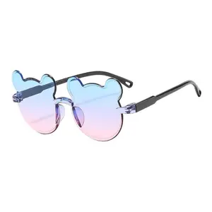 Очки солнцезащитные детские (из-за рубежа, с картой Ozon)